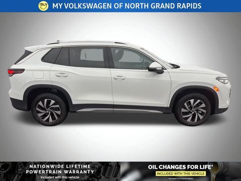 New 2026 Volkswagen Tiguan S image 2