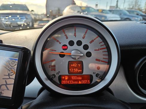 Used 2009 MINI Cooper Clubman Hardtop image 16