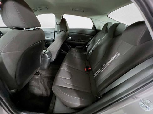 Certified 2023 Hyundai Elantra SEL w/ Preferred Accessory Package image 23