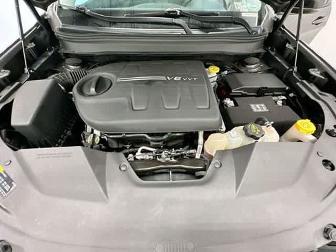 Used 2022 Jeep Cherokee Limited AWD/4WD image 27