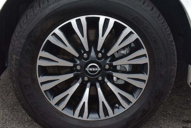 Used 2024 Nissan Armada SL w/ Midnight Edition Package RWD image 10