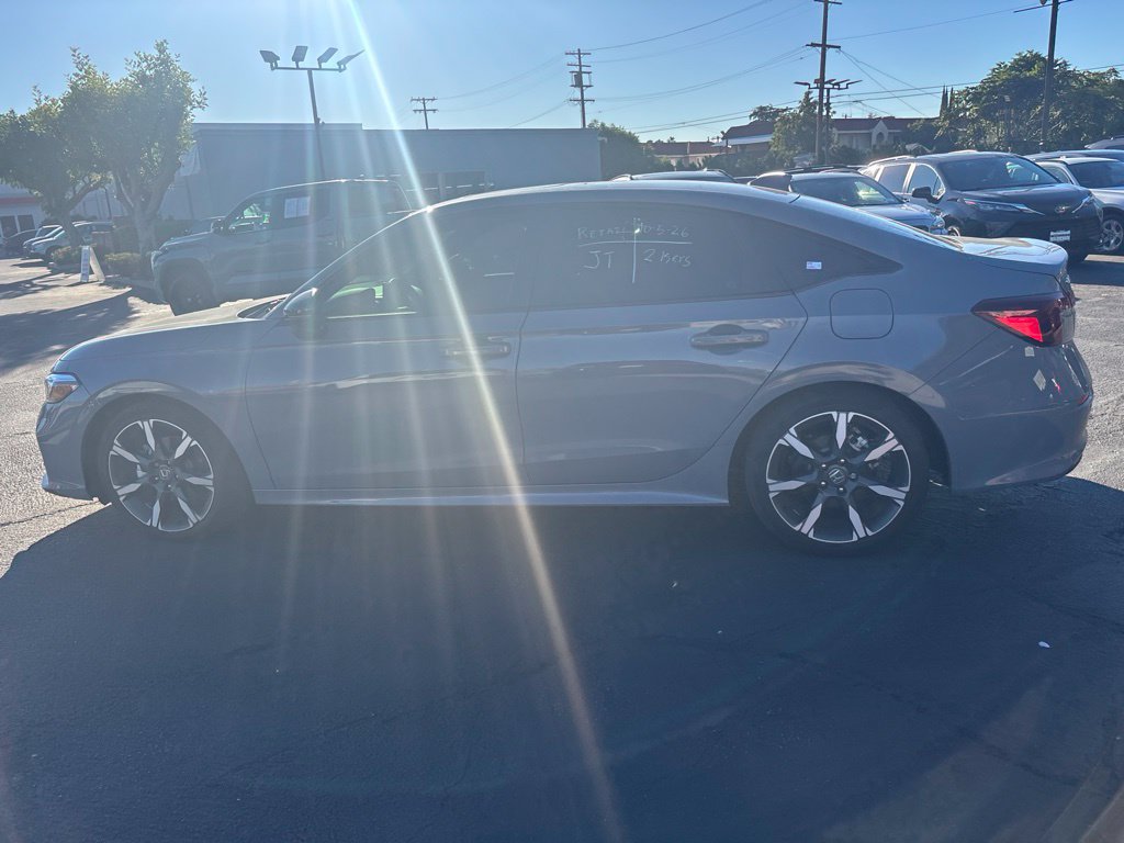 Used 2025 Honda Civic Sport image 8