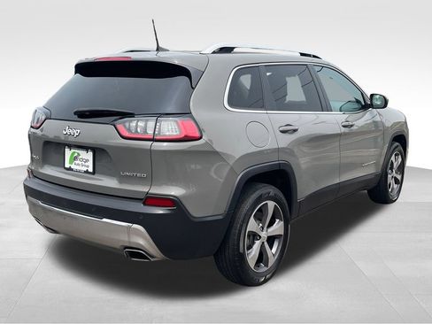 Used 2019 Jeep Cherokee Limited AWD/4WD image 8