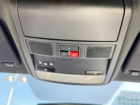 Used 2016 Volkswagen Jetta Sport FWD image 22