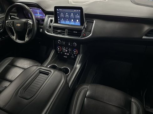 Used 2023 Chevrolet Tahoe Z71 w/ Luxury Package AWD/4WD image 11