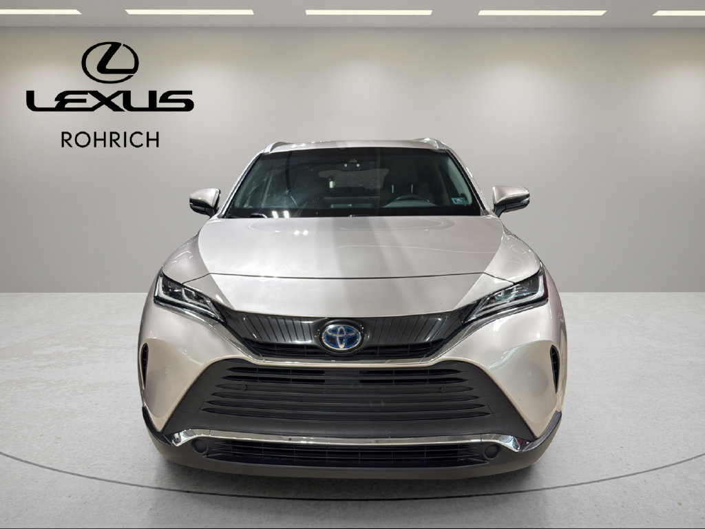 Used 2021 Toyota Venza XLE w/ Softex Package AWD/4WD image 2