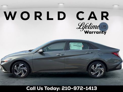New 2026 Hyundai Elantra Limited FWD image 6