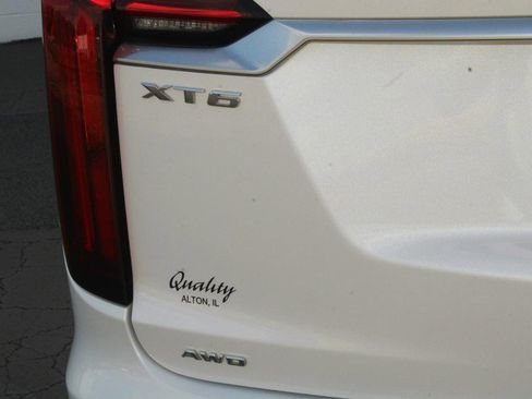 Certified 2024 Cadillac XT6 Premium Luxury image 26