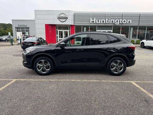 Used 2025 Ford Escape ST-Line Select AWD/4WD image 5