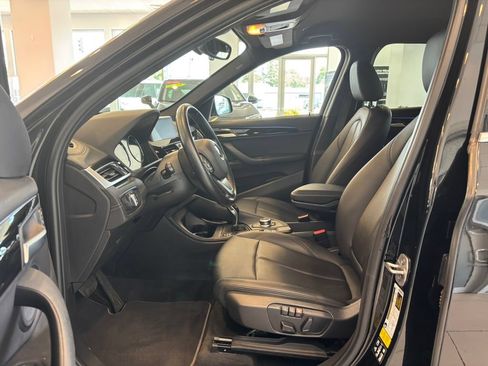 Used 2021 BMW X1 xDrive28i AWD/4WD image 13