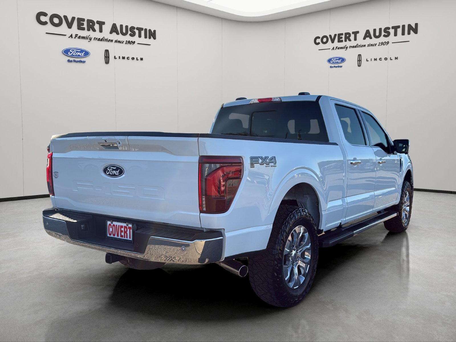 Used 2024 Ford F150 Lariat w/ Bed Utility Package AWD/4WD image 5