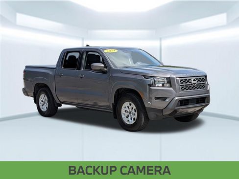 Used 2024 Nissan Frontier SV RWD image 10