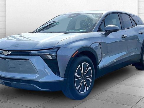 New 2026 Chevrolet Blazer EV LT FWD image 2