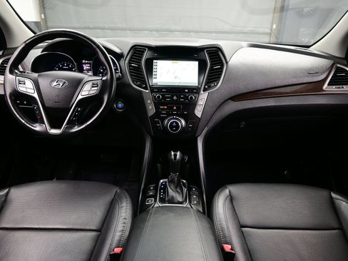 Used 2017 Hyundai Santa Fe Sport w/ 2.0T Ultimate Tech Package 05 AWD/4WD image 18