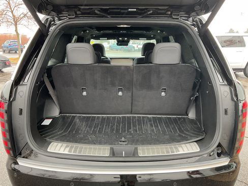 Used 2026 Hyundai Palisade Calligraphy image 12