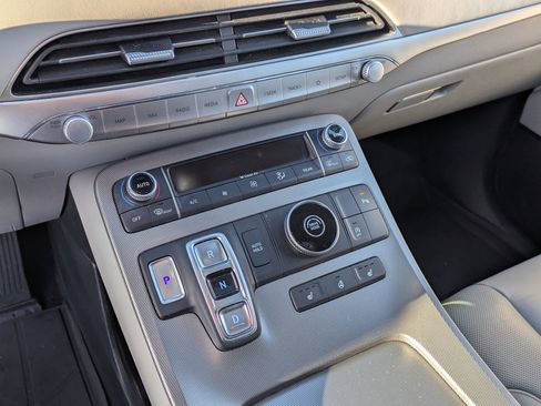 Used 2022 Hyundai Palisade SEL w/ Premium Package FWD image 23