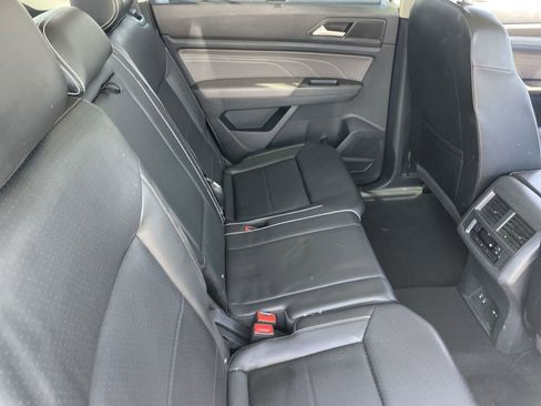 Used 2022 Volkswagen Atlas SE AWD/4WD image 12