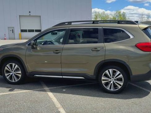 Used 2022 Subaru Ascent Limited w/ Technology Package AWD/4WD image 5