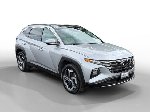 Certified 2024 Hyundai Tucson Limited AWD/4WD image 7