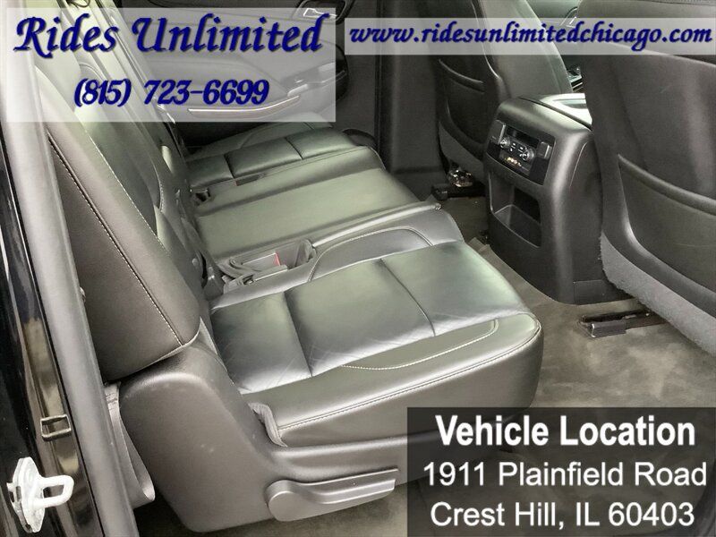 Used 2015 Chevrolet Suburban LT w/ Luxury Package AWD/4WD image 32