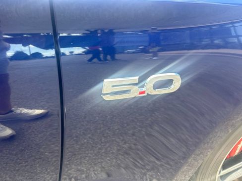 Used 2019 Ford Mustang GT RWD image 4