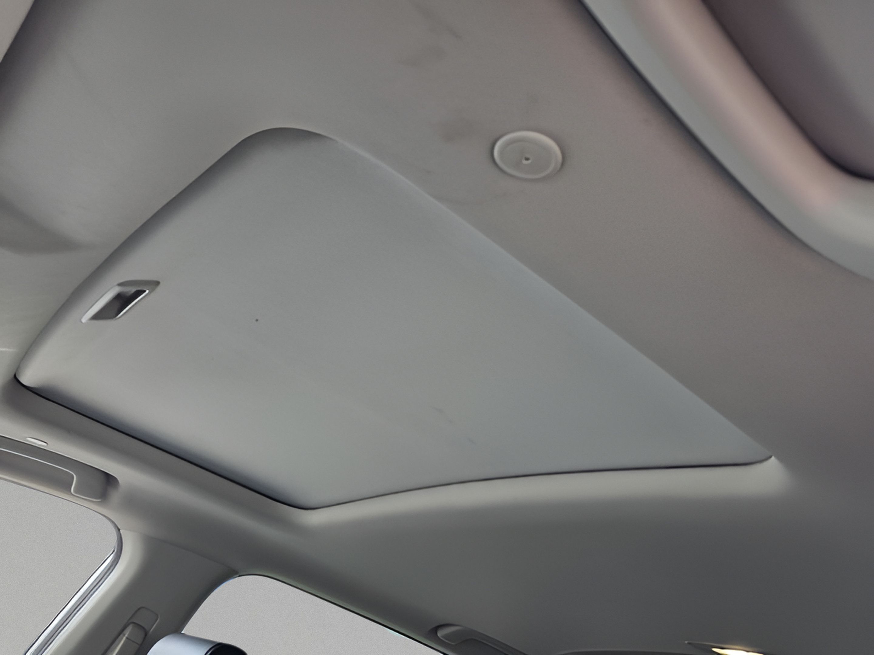Used 2024 Honda CR-V EX-L image 16