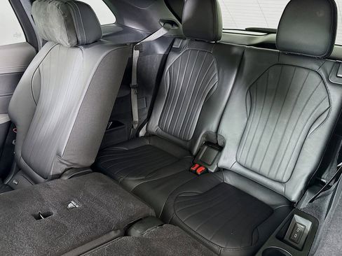 Certified 2023 Mercedes-Benz EQS 450+ SUV image 9