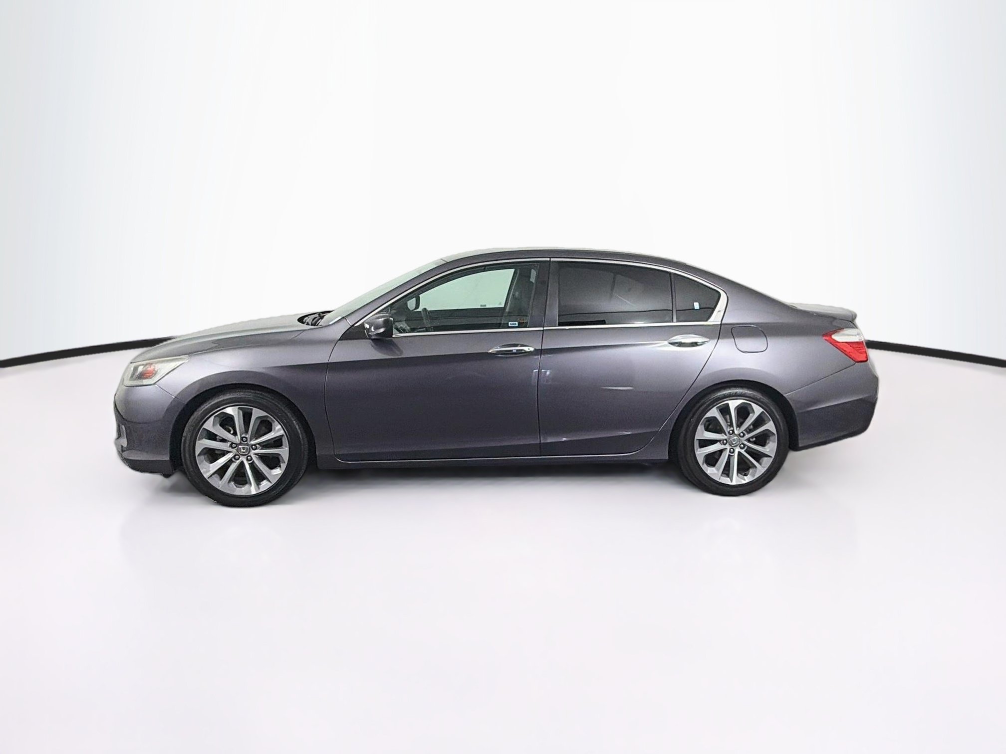 Used 2014 Honda Accord Sport image 4
