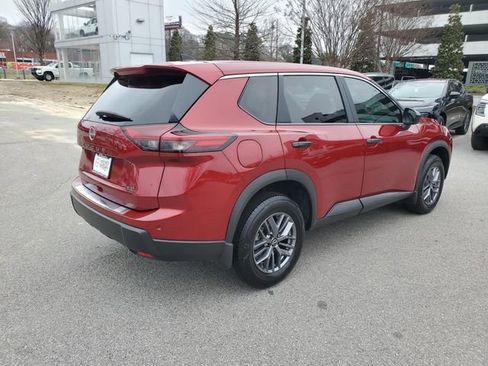 Certified 2024 Nissan Rogue S image 4