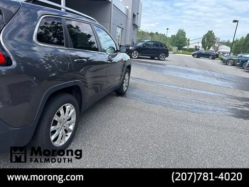 Used 2016 Jeep Cherokee Limited AWD/4WD image 8