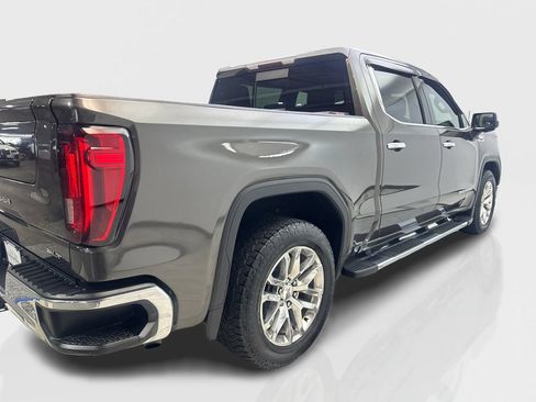 Used 2020 GMC Sierra 1500 SLT RWD image 13