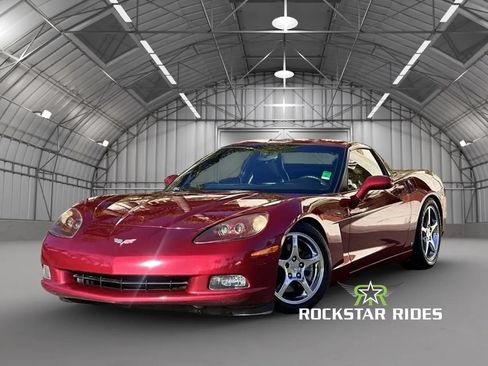 Used 2006 Chevrolet Corvette Coupe w/ Preferred Equipment Group RWD image 33
