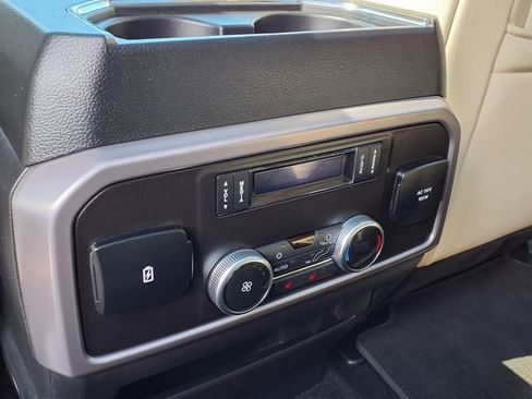 Used 2019 Ford Expedition Platinum AWD/4WD image 7