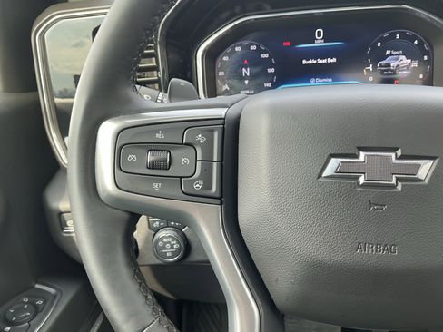 Used 2024 Chevrolet Silverado 1500 LT Trail Boss w/ Convenience Package II image 19