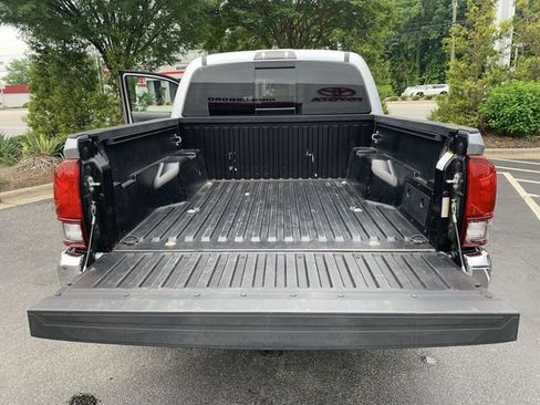Certified 2023 Toyota Tacoma SR5 RWD image 31