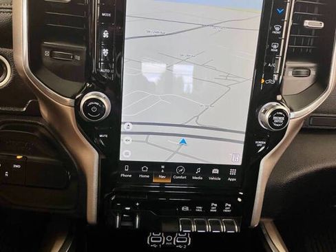 Used 2022 RAM 2500 Laramie image 12