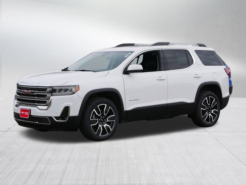 Used 2023 GMC Acadia SLT w/ Preferred Package image 3