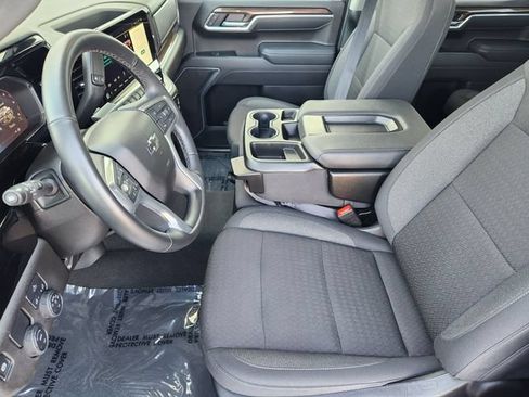 Used 2026 Chevrolet Silverado 1500 RST RWD image 4