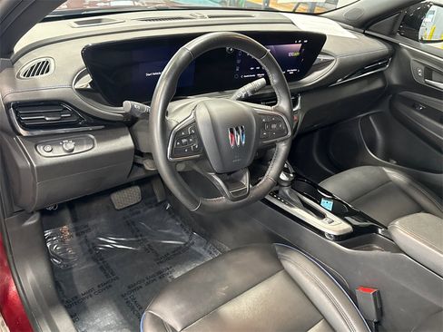 Used 2024 Buick Envista Sport Touring w/ Convenience I Package image 5