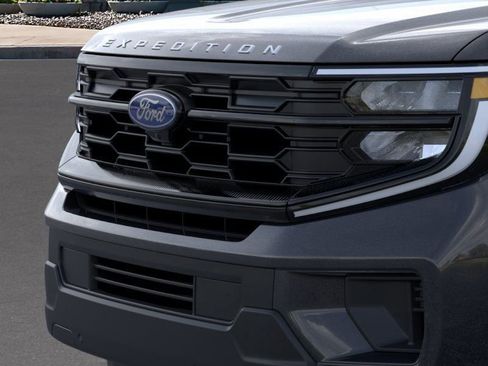 New 2026 Ford Expedition Max Active image 17