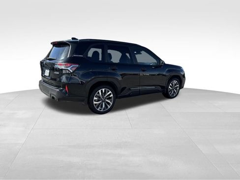 Certified 2025 Subaru Forester Limited AWD/4WD image 9
