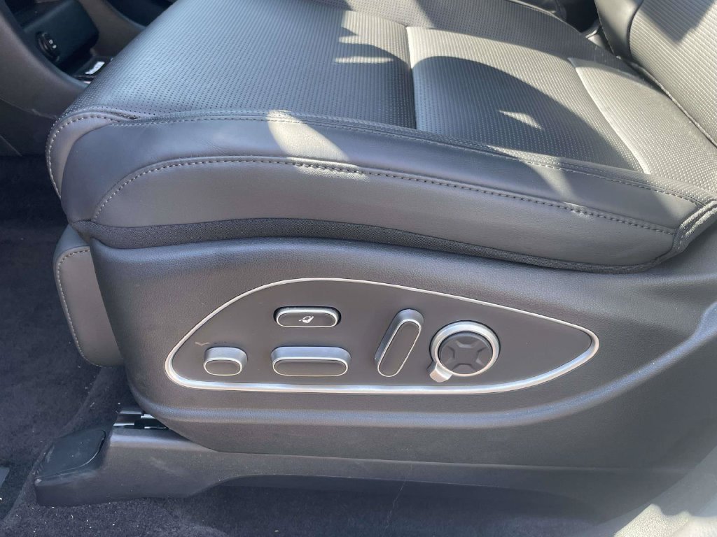 Certified 2026 Hyundai Palisade Calligraphy AWD/4WD image 17