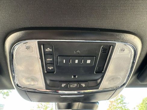 Used 2021 Jeep Grand Cherokee Limited w/ Quick Order Package 28K 80th AWD/4WD image 25