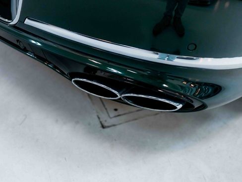 Used 2022 Bentley Continental GT V8 image 28