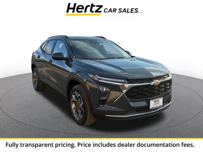 Used 2025 Chevrolet Trax LT