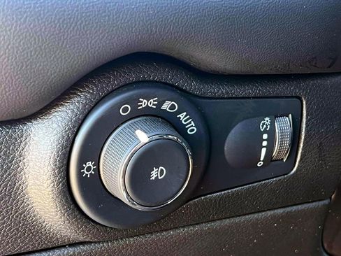 Certified 2022 Dodge Durango GT image 18