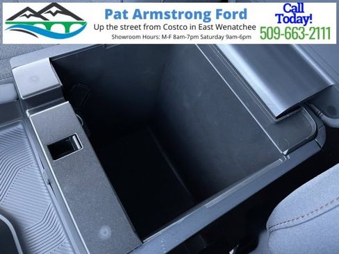 New 2026 Ford Explorer Active image 21