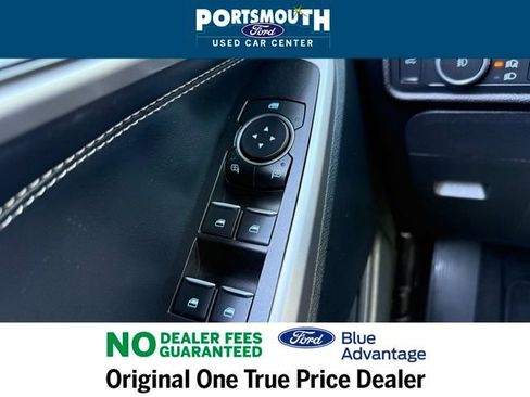 Used 2022 Ford Explorer XLT w/ Equipment Group 202A image 23