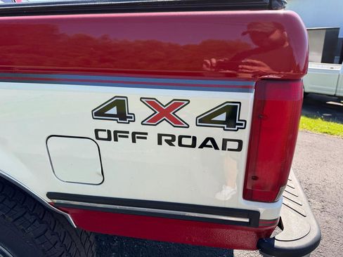 Used 1991 Ford F150 4x4 Regular Cab image 31