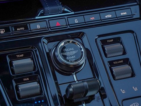 New 2026 Aston Martin DBX 707 image 24